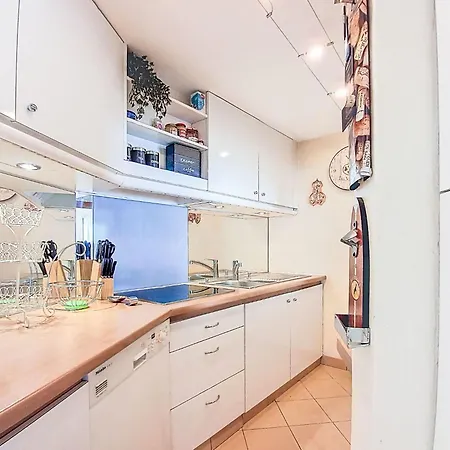 Palafour - Le Lac-7 By Interhome Daire